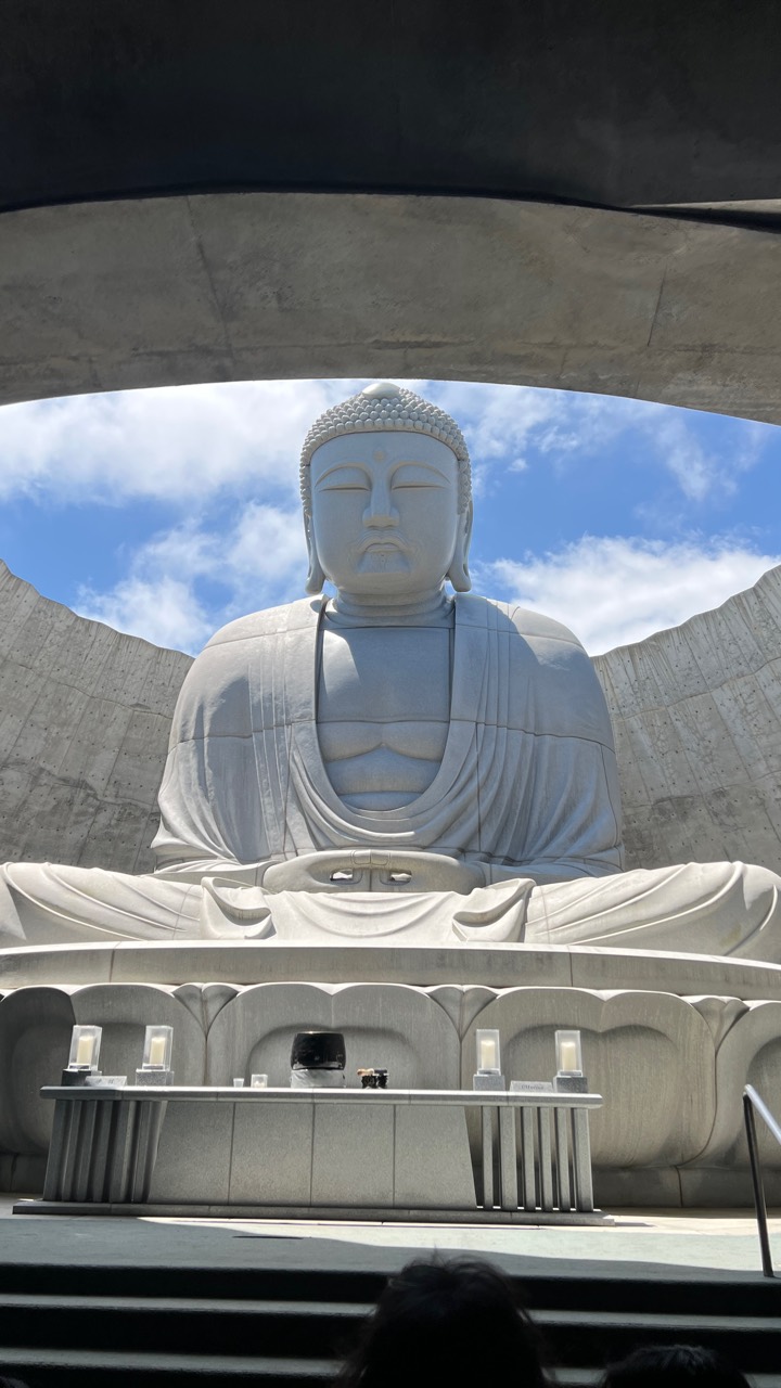 頭大仏殿正面