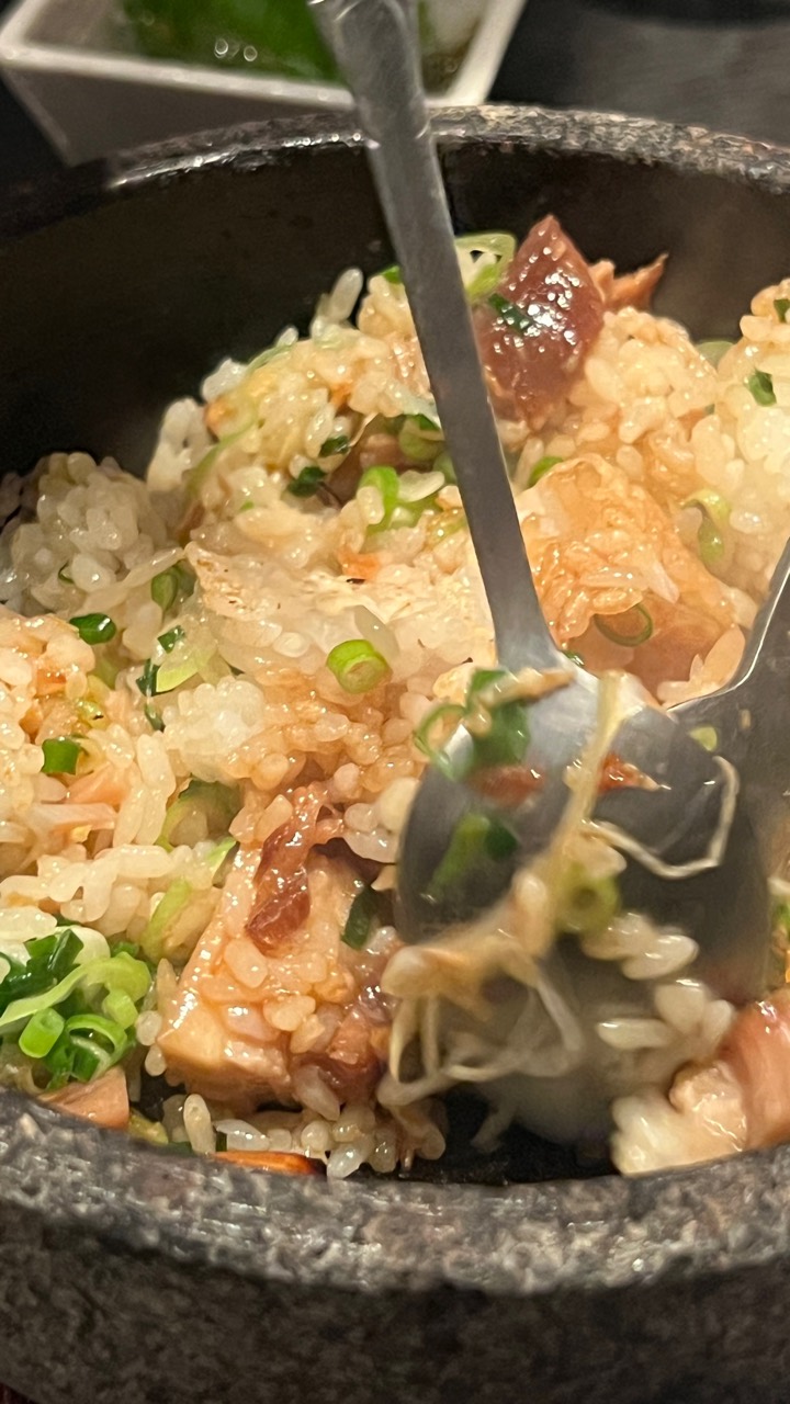 石鍋飯拌開後